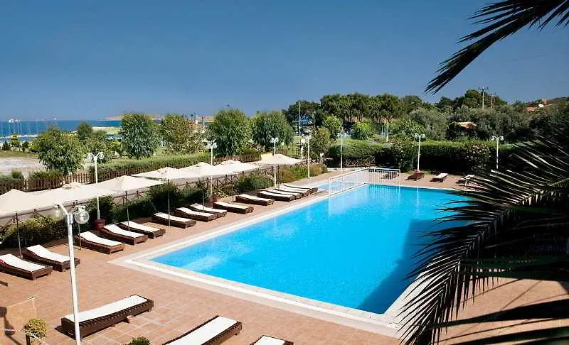 Hanedan Beach Hotel 福卡
