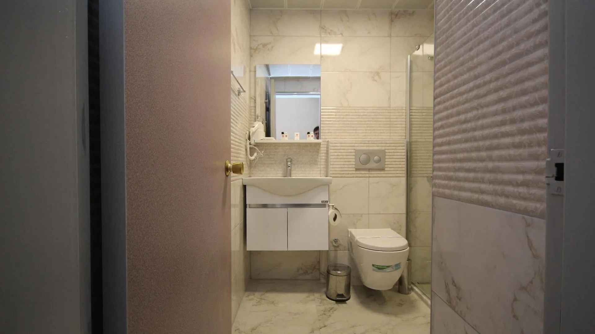Hanedan Beach Hotel 福卡